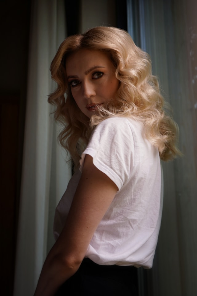 Stylizacja architektoniczny blond